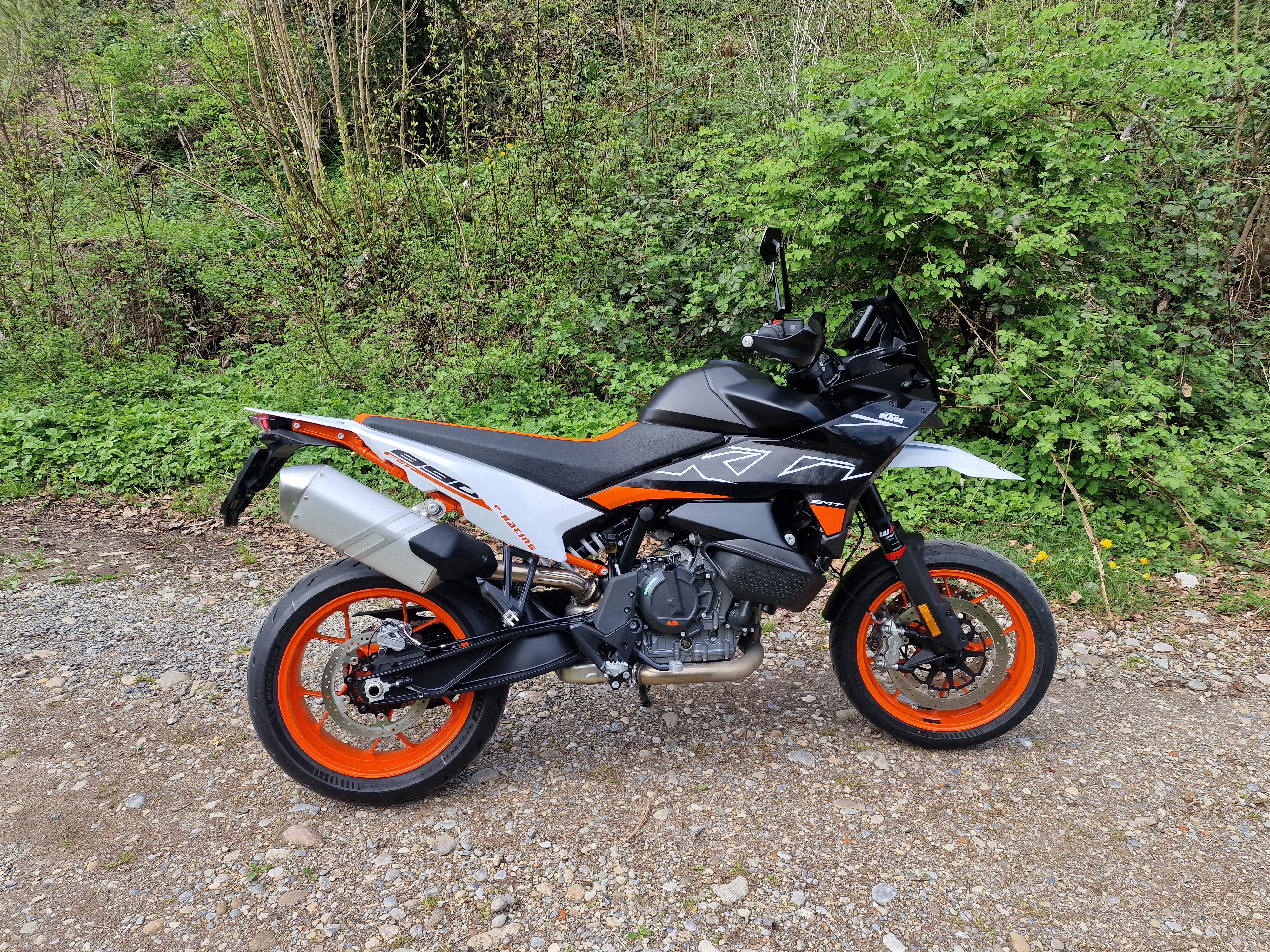 KTM 890 SMT